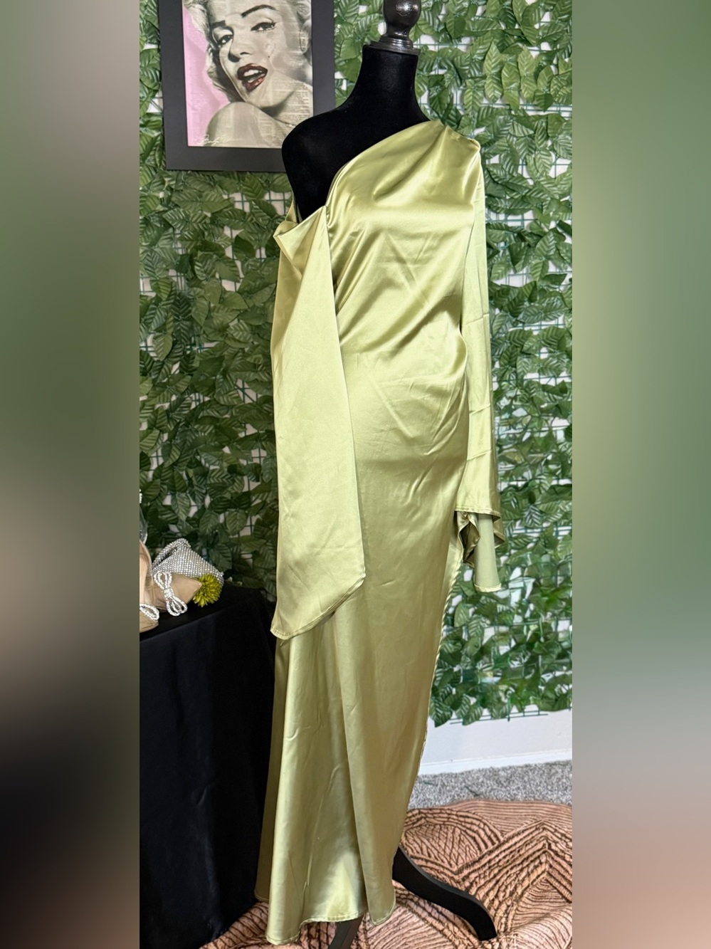 Elegant Olive Satin Women’s Dress